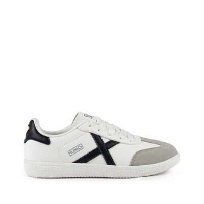 Munich Deportivo Blanco y Negro