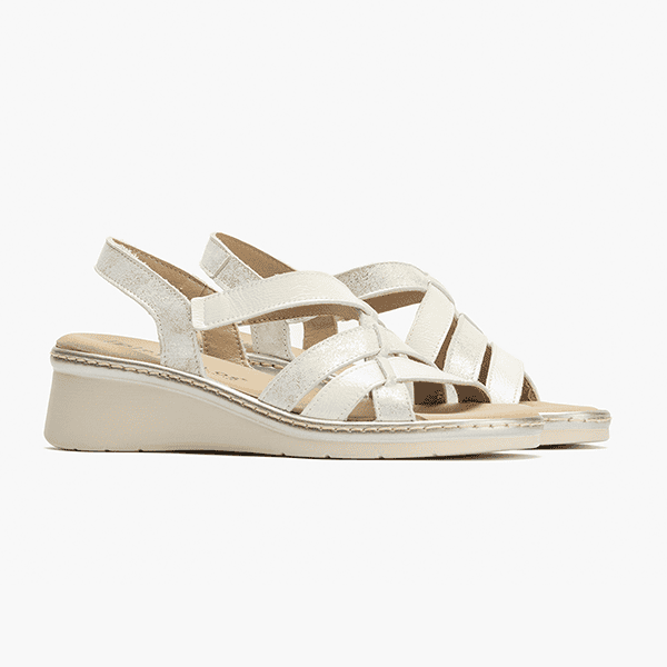Pitillos Sandalia Confort Beige Plata Ancho Especial - Imagen 2