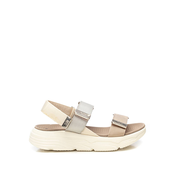 Sandalias XTI mujer beig cómodas con velcro y suela antideslizante