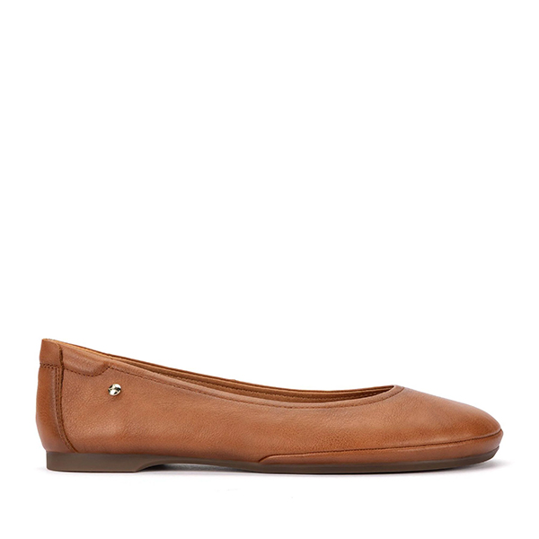 Bailarina Pikolinos brandy mujer cómoda y elegante