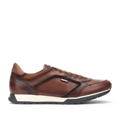 Zapatos deportivos de piel marrón para hombre con diseño elegante y cómodo, ideales para uso diario y actividades casuales en tiendas de calzado Luis Rico.