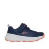 Zapatos deportivos para niños marca Skechers, calzado cómodo y resistente ideal para actividades físicas y uso diario. Diseño en color azul con detalles en naranja y suela antideslizante.