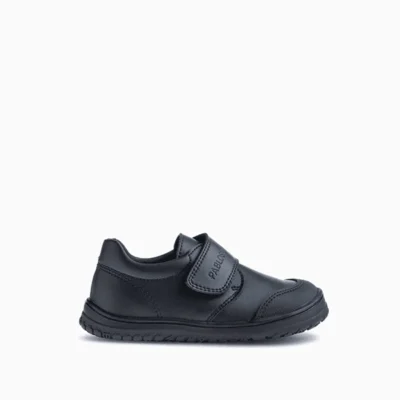 Zapatos de calzado infantil deportivos con velcro en color negro para comodidad y estilo.