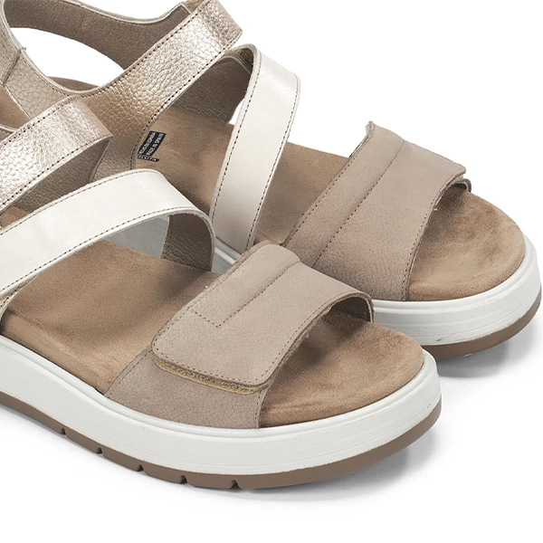 Sandalia Fluchos taupe piel confort - Imagen 4