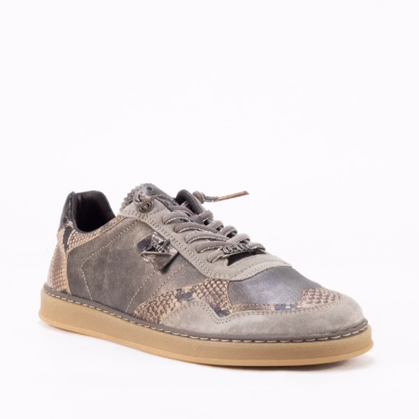 Zapatillas barefoot Cetti óxido metalizado mujer puestas modelo