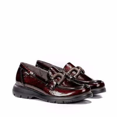 mocasines Fluchos Gladis picota charol mujer vista lateral