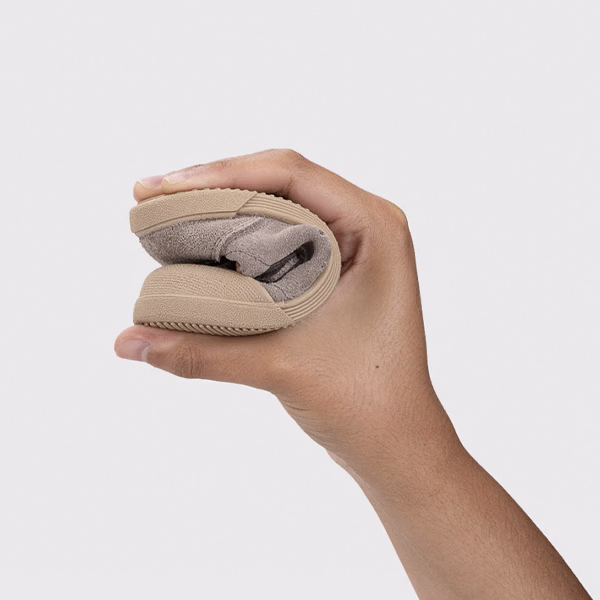 Zapatillas barefoot infantil topo serraje Igor detalle cierre velcro