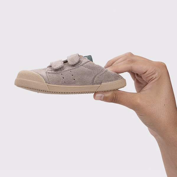 Zapatillas barefoot infantil topo serraje Igor detalle suela flexible