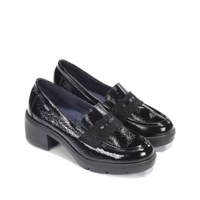 Mocasines mujer negro piel Fluchos puestos modelo