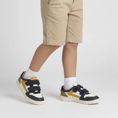 Zapatilla respetuosa infantil sporco Garvalín detalle modelo