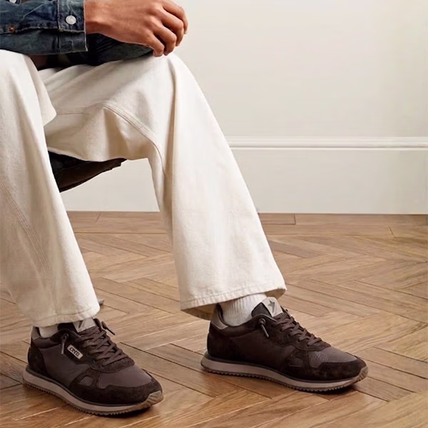 Zapatillas Cetti ante-nature coffee hombre puestas modelo