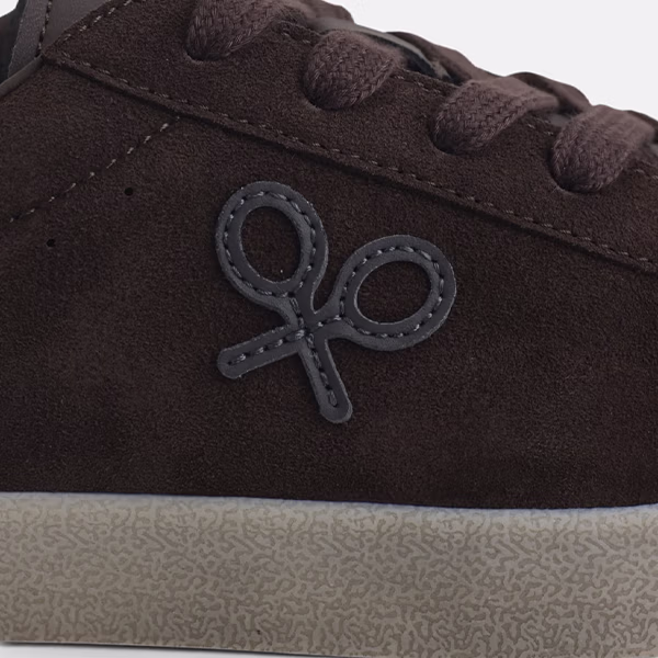 Zapatillas Silbon Marrón Serraje Hombre detalle raquetas bordadas
