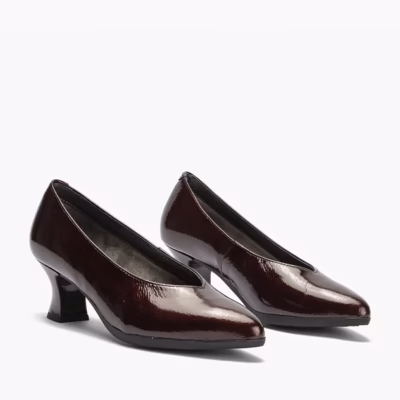 Zapatos vestir mujer negro charol Pitillos puestos modelo