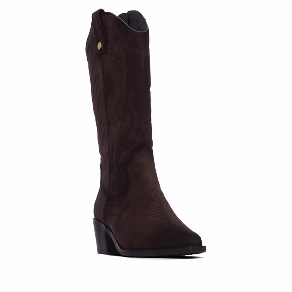 Botas mujer marrón XTI par completo