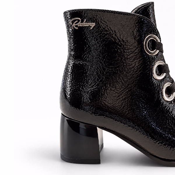 Botines mujer charol negro cordones tacón ancho Rock Away detalle ojales